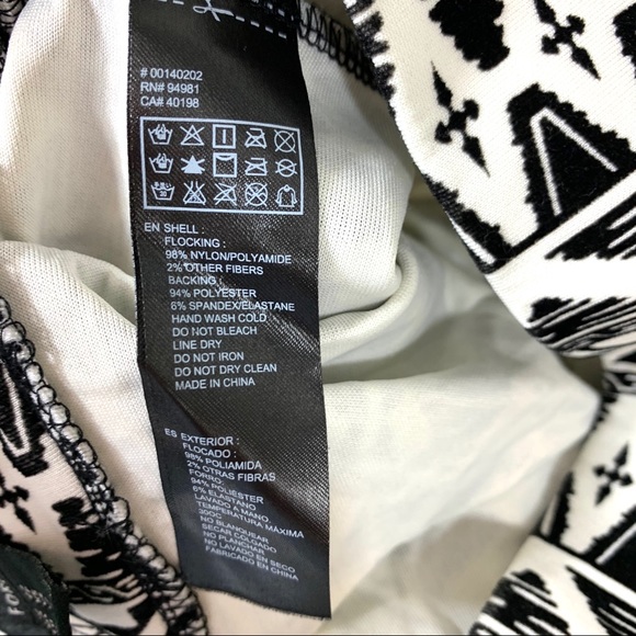 Forever 21 Mini Circle Skirt Tribal Pattern XS - Picture 4 of 4